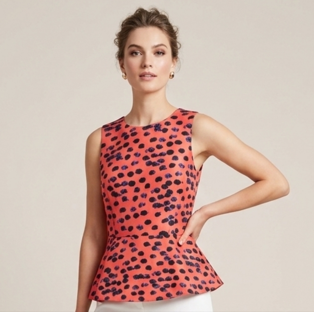 Kensie Dotted Sleeveless Fit Flare Keyhole Back Side Zip Top In Burnt Orange Med